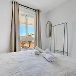Vistamarina 408b By Ivi Real Estate شقة *