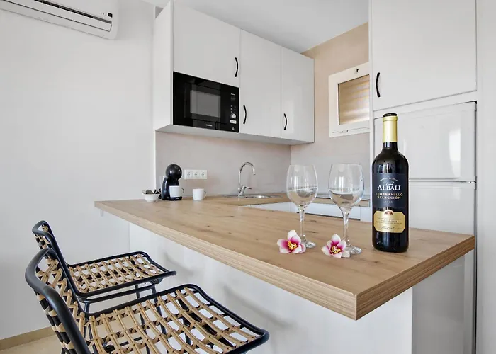 Vistamarina 408b By Ivi Real Estate *